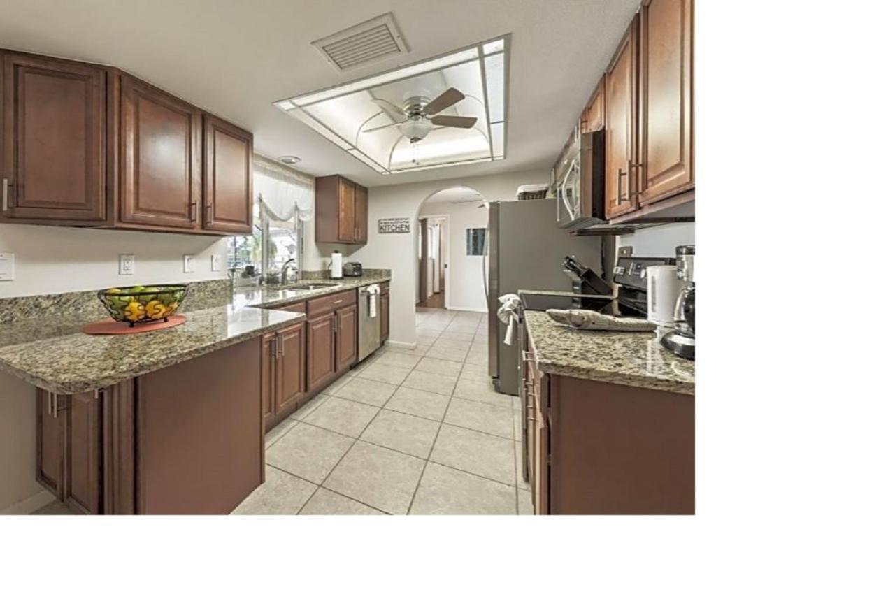 Villa Flannie Cape Coral Exterior foto