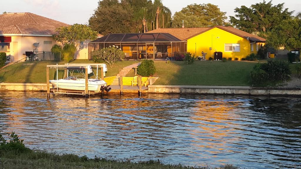 Villa Flannie Cape Coral Exterior foto